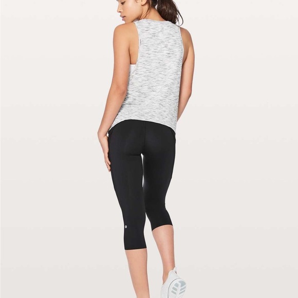 Lululemon Squad Goals Tank - Picture 4 of 7